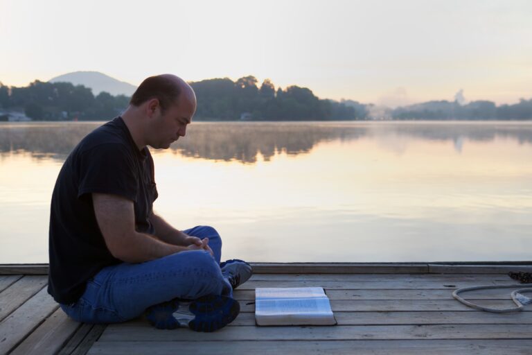 Daily Devotional: Gratitude & Contentment: Counting What Counts