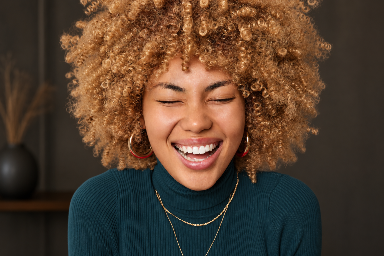 beautiful woman smiling