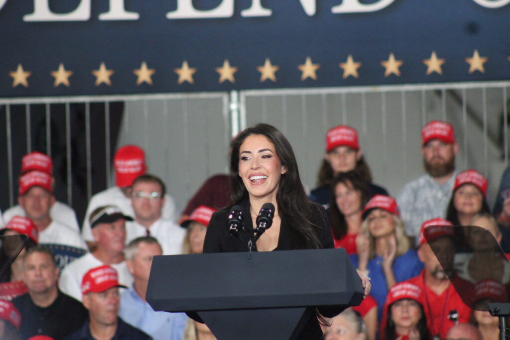 Anna Paulina Luna addresses crowd at Midterm Rally Lakeland Sun n Fun Oct 1, 2026