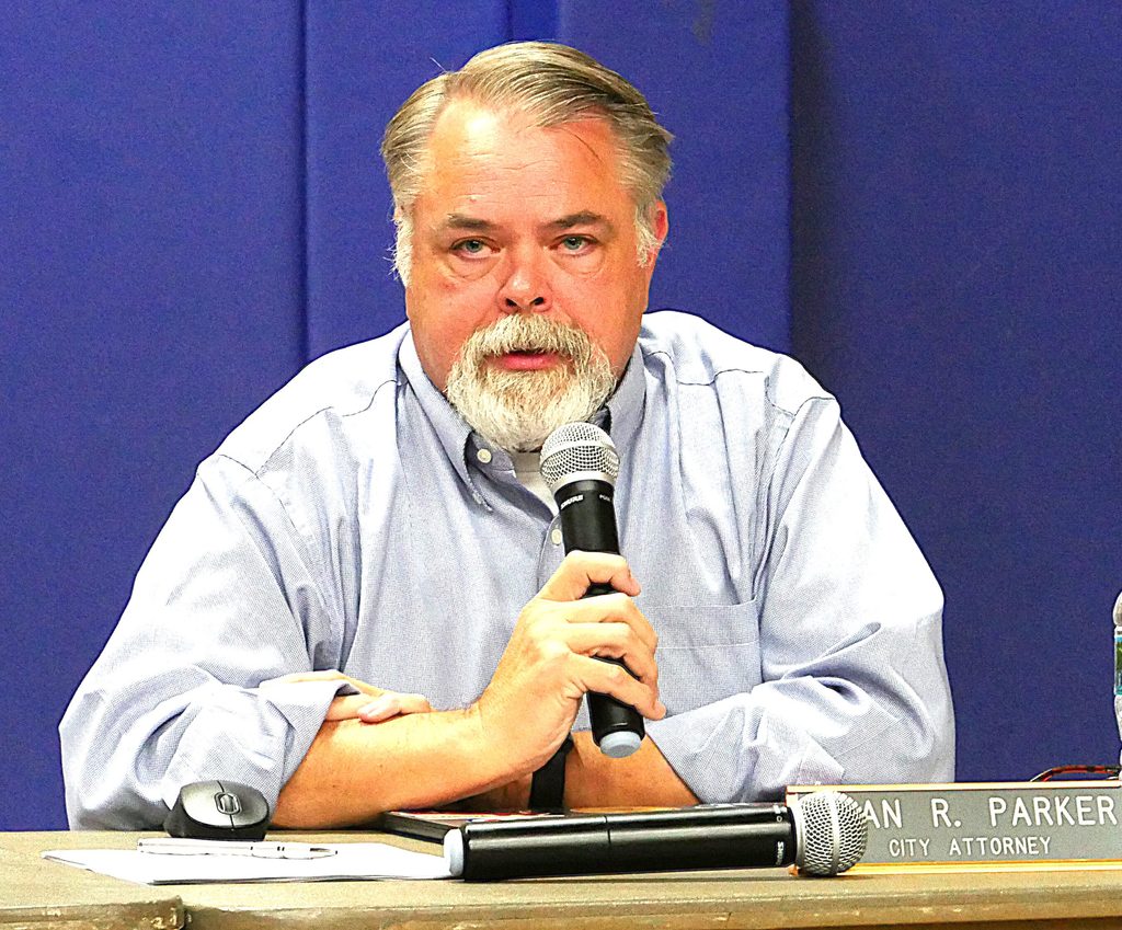 Bartow City Attorney Sean Parker speaks at the Amendment 3 meeting.